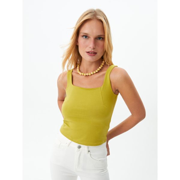 Women's Square Collar Straight Crop